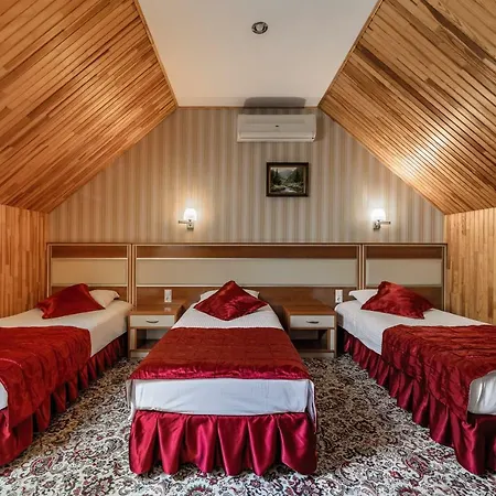 Hotel Status Malekhuv